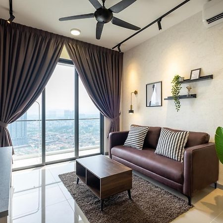 Contemporary United Point 6 Pax 现代风格 Desa Park & Mont Kiara Lejlighed Kuala Lumpur Eksteriør billede