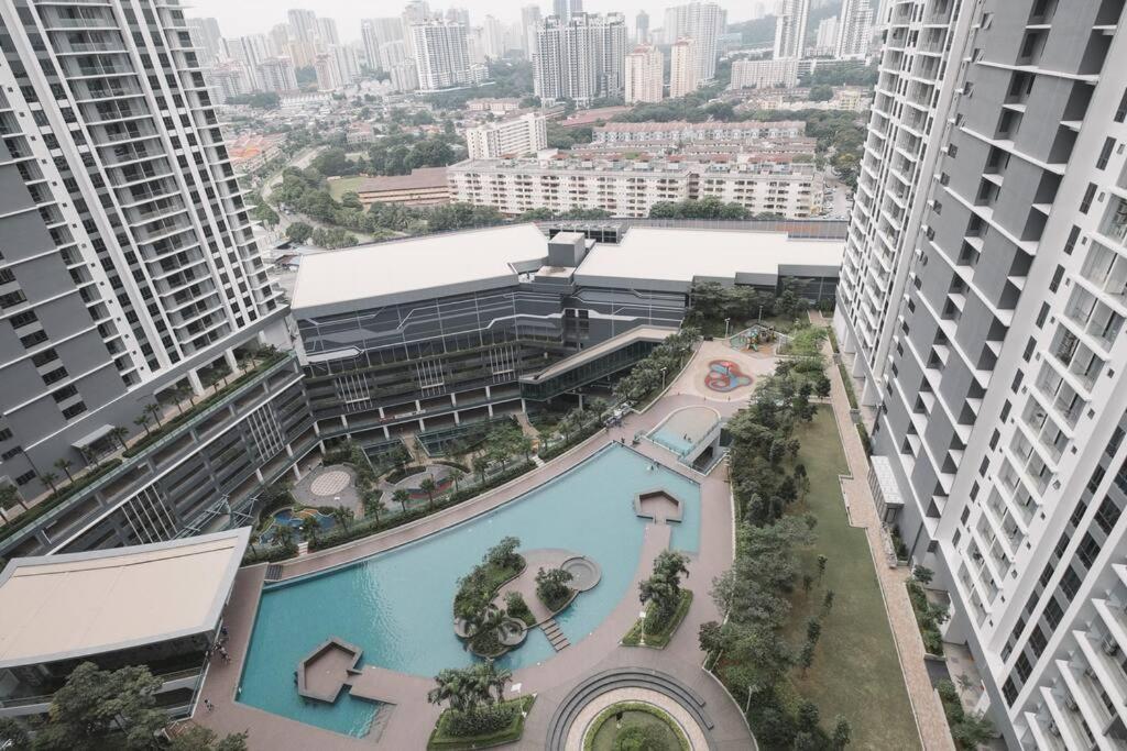 Contemporary United Point 6 Pax 现代风格 Desa Park & Mont Kiara Lejlighed Kuala Lumpur Eksteriør billede