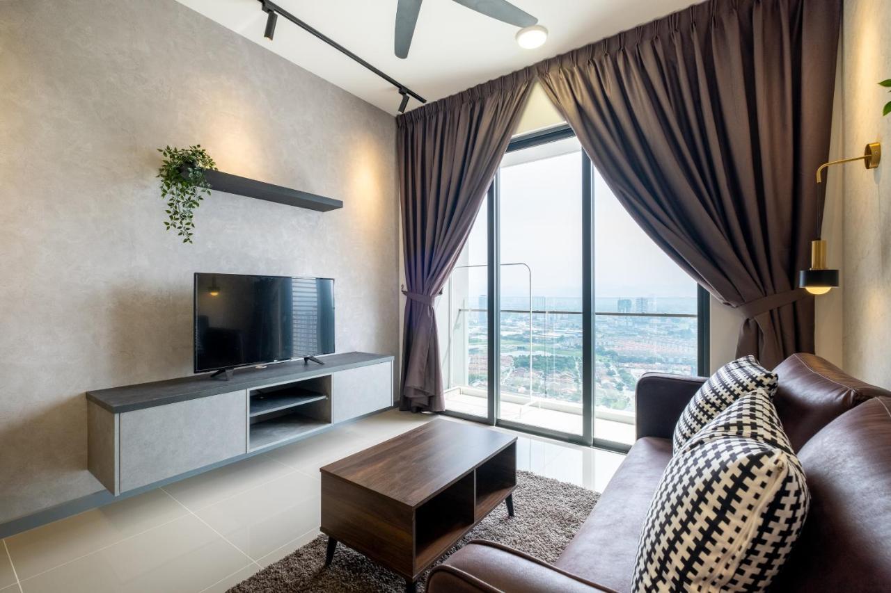 Contemporary United Point 6 Pax 现代风格 Desa Park & Mont Kiara Lejlighed Kuala Lumpur Eksteriør billede